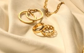 Pawn Shop vs. Specialized Gold Buyer for Selling Your Gold Jewelry